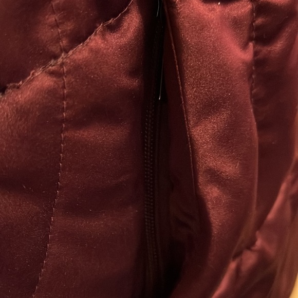 St. John’s Bay puff hooded jacket size medium NWT - Picture 5 of 14